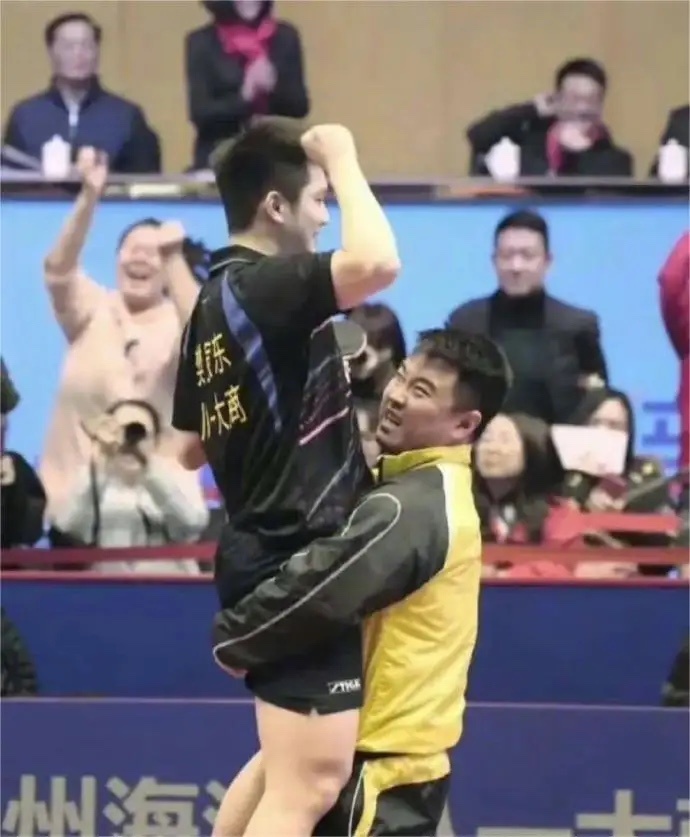 包含中国乒乓球队碾压德国乒乓球队,王皓一己之力扛起全队的词条 包含中国乒乓球队碾压德国乒乓球队,王皓一己之力扛起全队的词条