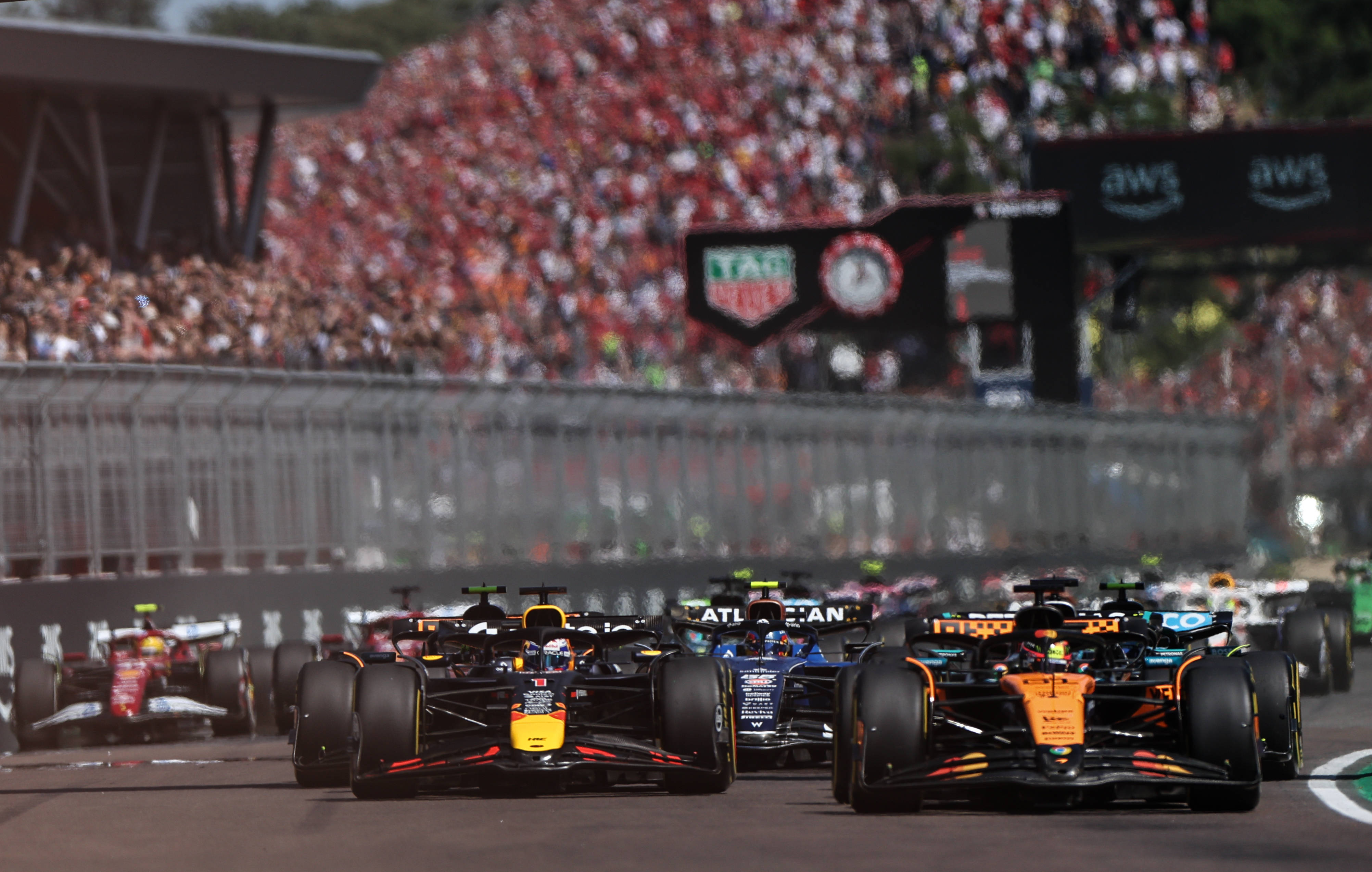 PG Soft Gaming-包含红牛二队横扫梅赛德斯，维斯塔潘惊艳四座的词条