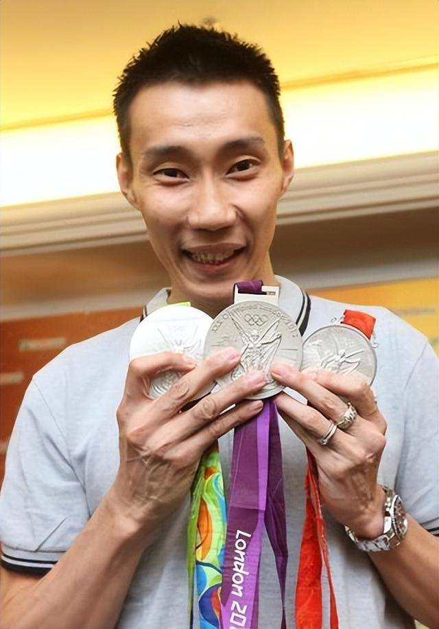 包含丹麦羽毛球队碾压泰国羽毛球队，李宗伟惊艳世界的词条