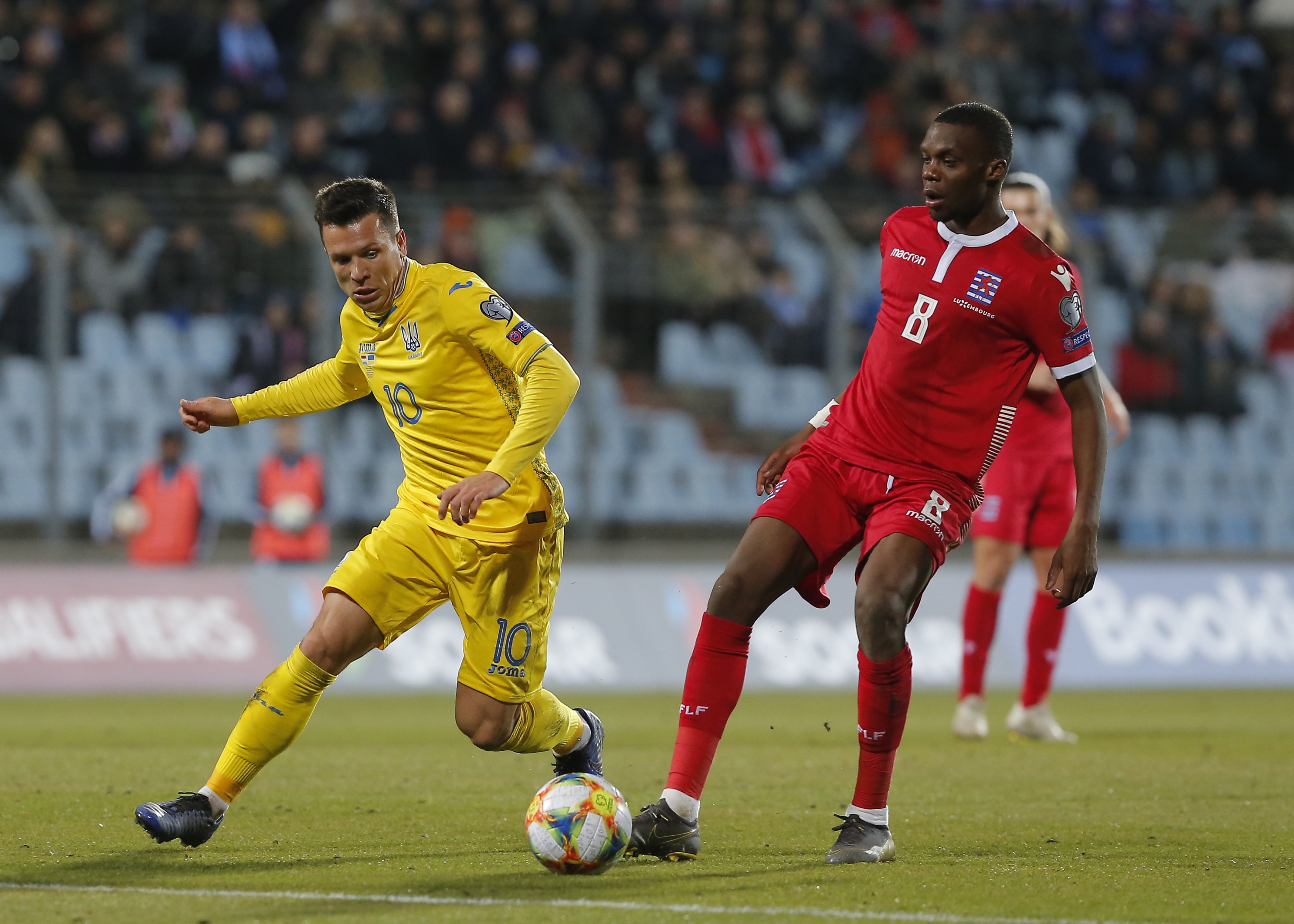 乌克兰队刚胜一仗已触手可得女足高峰