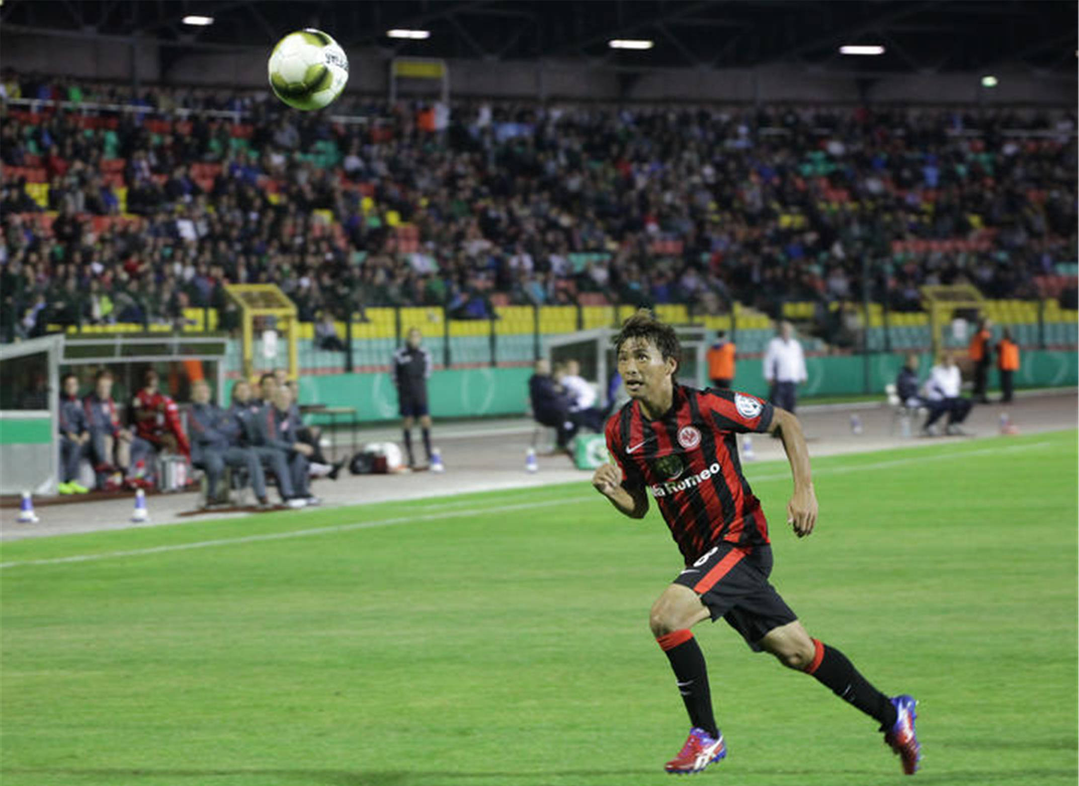 PG游戏APP-弗赖堡主场力擒对手，实现反弹的简单介绍