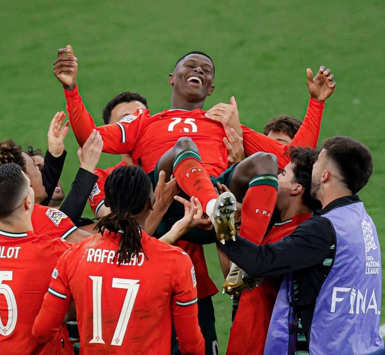 PG电子娱乐官网-关于欧国联决赛即将上演，球星齐聚争夺桂冠的信息