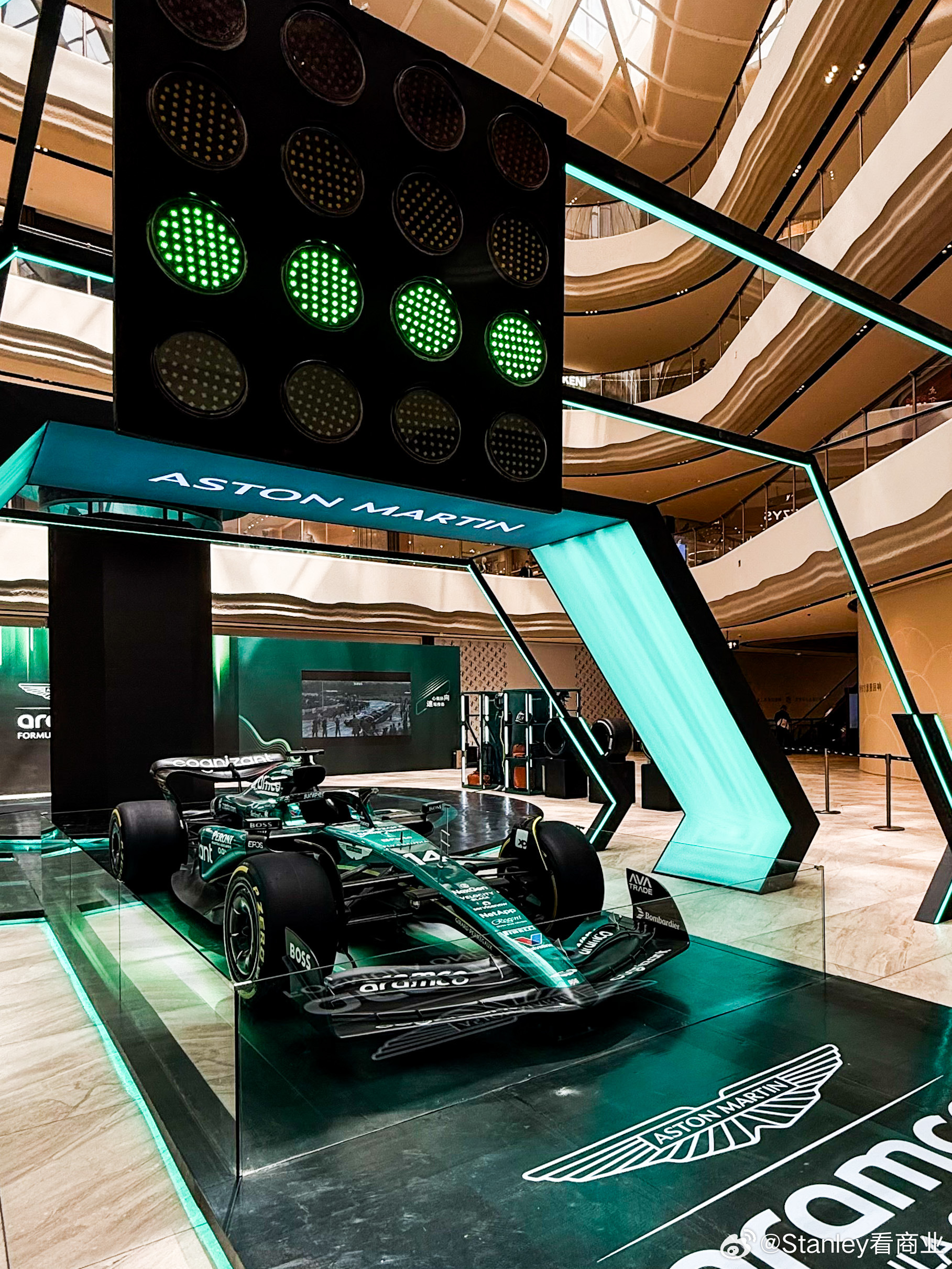 关于梅赛德斯力克迈凯伦，阿隆索状态火热的信息