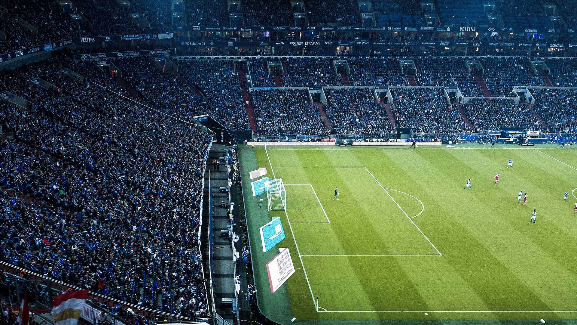 老鹰展翅擒火箭，拉梅洛·鲍尔关键一击定乾坤